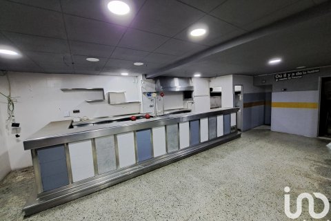 Baari vuokrattavana Santa Coloma de Gramenet, Barcelona, Espanja , 67 m2 No. 154335 - kuva 2