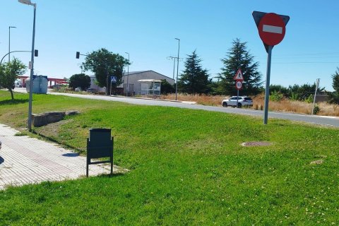 Komerciāls īpašums īrēšanai Castellanos de Moriscos, Salamanca, Spānijā 108 m2 Nr. 154336 - attēls 14