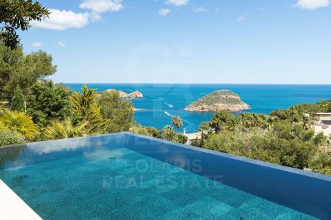 Villa a Javea, Alicante, Spagna 5 camere da letto, 467 mq. N° 157311