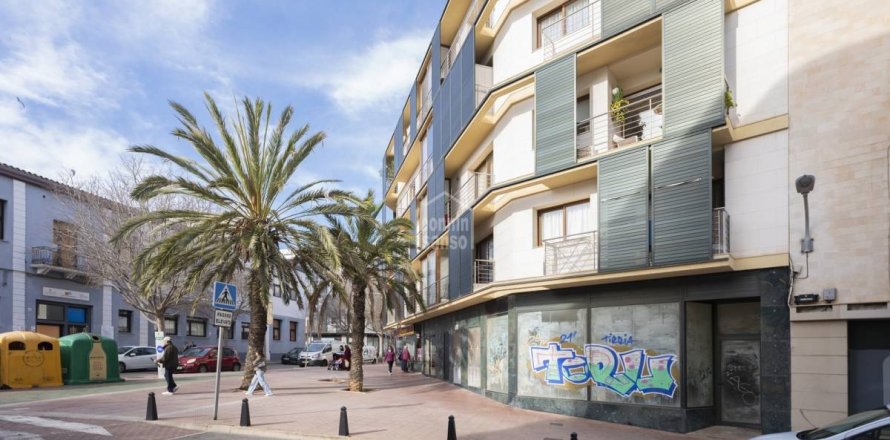 Commercial property Mahon, Menorca, Spain 208 sq.m. No. 110954