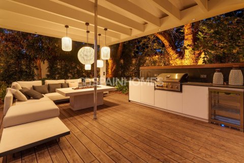 Huvila myytävänä Marbella, Malaga, Espanja, 5 makuuhuonetta, 336 m2 No. 144612 - kuva 11