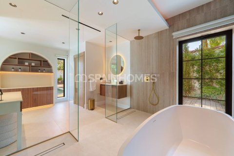 Huvila myytävänä Marbella, Malaga, Espanja, 5 makuuhuonetta, 336 m2 No. 144612 - kuva 30