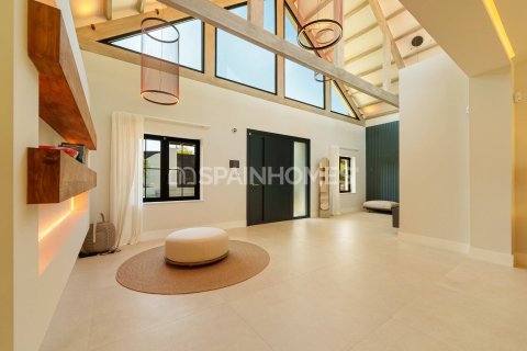 Huvila myytävänä Marbella, Malaga, Espanja, 5 makuuhuonetta, 336 m2 No. 144612 - kuva 13