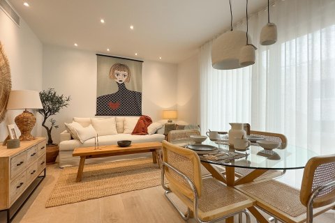 Продажа бунгало в Аликанте, Испания 2 спальни, 75м2 №144615 - фото 2