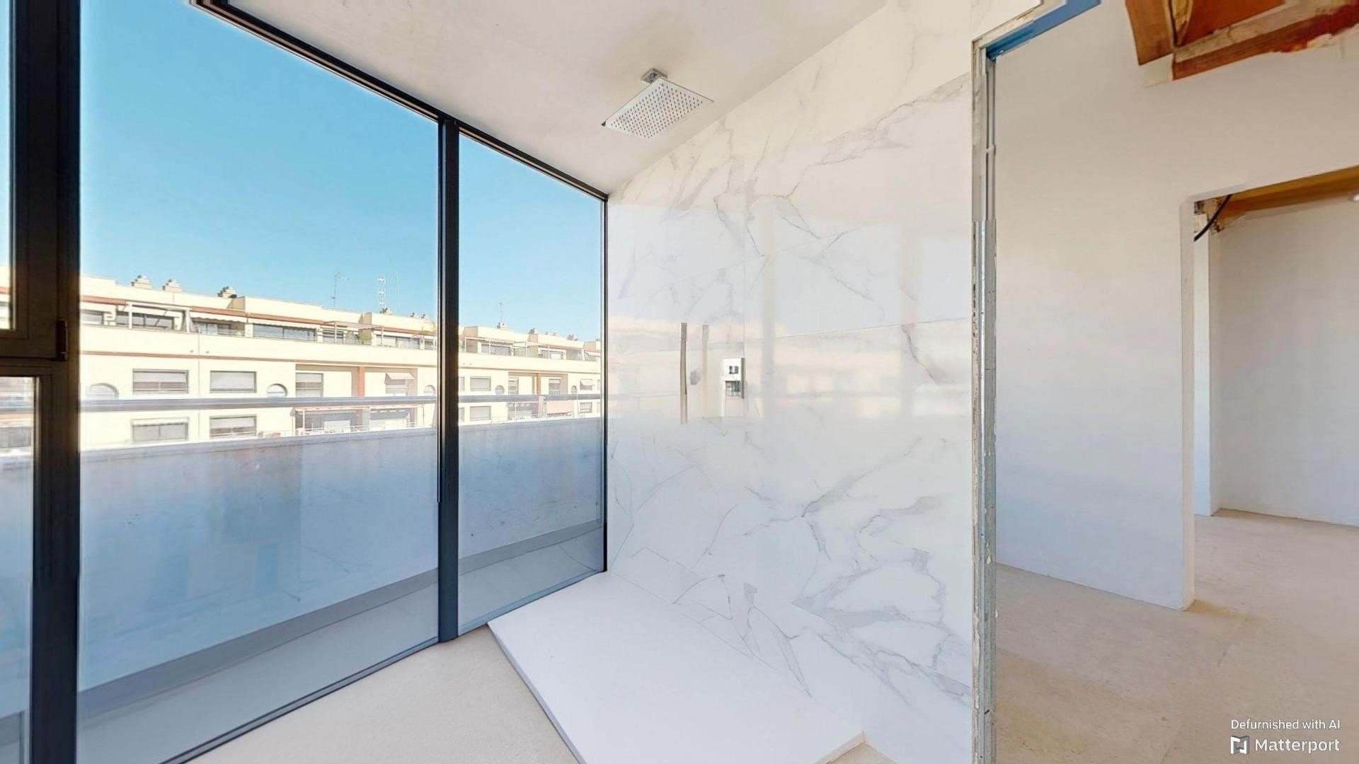Huoneisto Valencia, Espanja 6 makuuhuonetta, 330 m2 No. 133341
