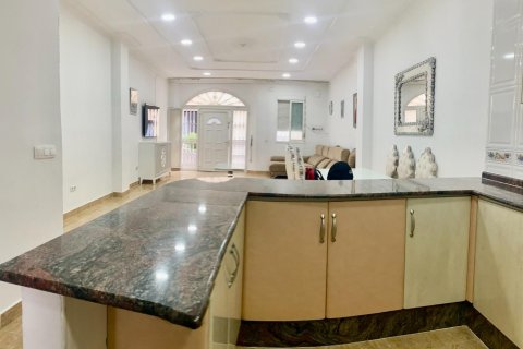 Apartamento en venta Valencia, València, España 4 dormitorios, 158 m2 No. 133345 - foto 6