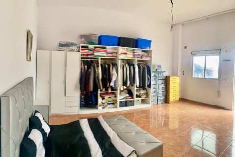 Apartamento en venta Valencia, València, España 4 dormitorios, 158 m2 No. 133345 - foto 5