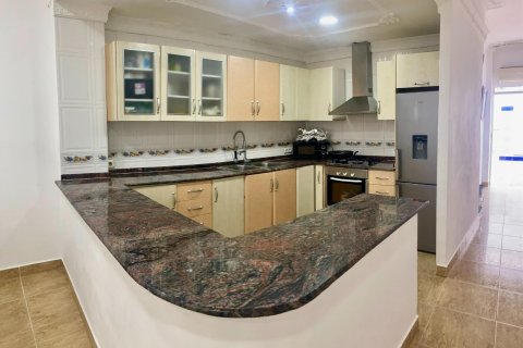 Apartamento en venta Valencia, València, España 4 dormitorios, 158 m2 No. 133345 - foto 1