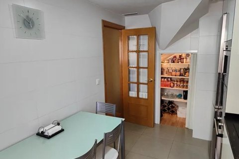 Duplex for sale Valencia, Spain 3 bedrooms, 145 sq.m. No. 133346 - photo 11