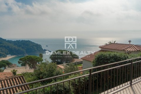 Willa w Lloret de Mar, Girona, Hiszpania 4 sypialnie, 250 mkw. nr 176945 – zdjęcie 2