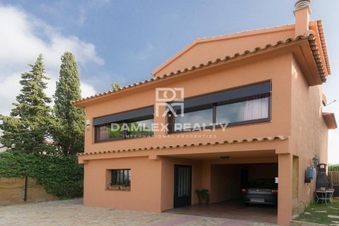 Willa w Lloret de Mar, Girona, Hiszpania 4 sypialnie, 250 mkw. nr 176945