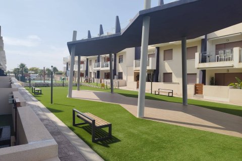 Bungalow zum Verkauf Torre de la Horadada, Alicante, Spanien 2 Schlafzimmer, 147 m2 Nr. 138625 - Foto 4
