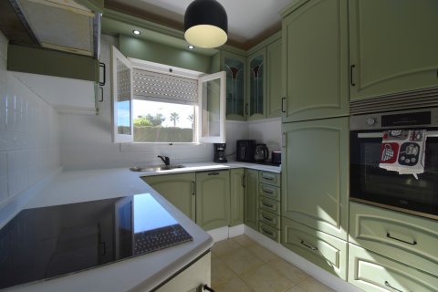 Продажа таухауса в Аликанте, Испания 4 спальни, 176м2 №155903 - фото 9