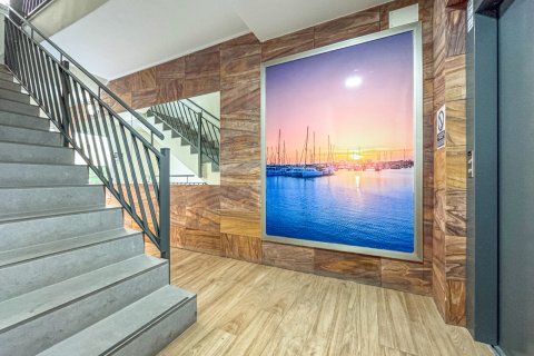 Apartment for sale in Torrevieja, Alicante, Spain 2 bedrooms, 55 sq.m. No. 155906 - photo 16