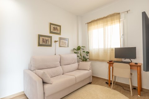 Apartment for sale in Torrevieja, Alicante, Spain 2 bedrooms, 55 sq.m. No. 155906 - photo 13