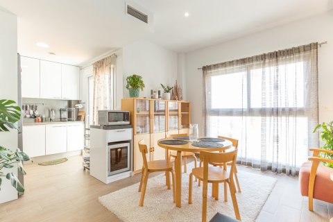 Apartment for sale in Torrevieja, Alicante, Spain 2 bedrooms, 55 sq.m. No. 155906 - photo 6