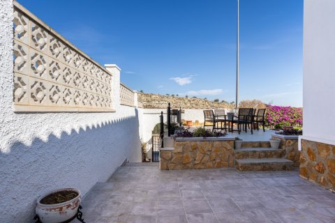 Villa for sale in Bigastro, Alicante, Spain 3 bedrooms, 100 sq.m. No. 155905 - photo 29