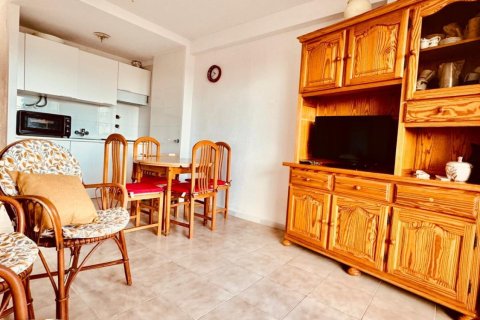 Apartment for sale in Cabo Cervera-Playa la Mata, Alicante, Spain 3 bedrooms, 77 sq.m. No. 155908 - photo 5