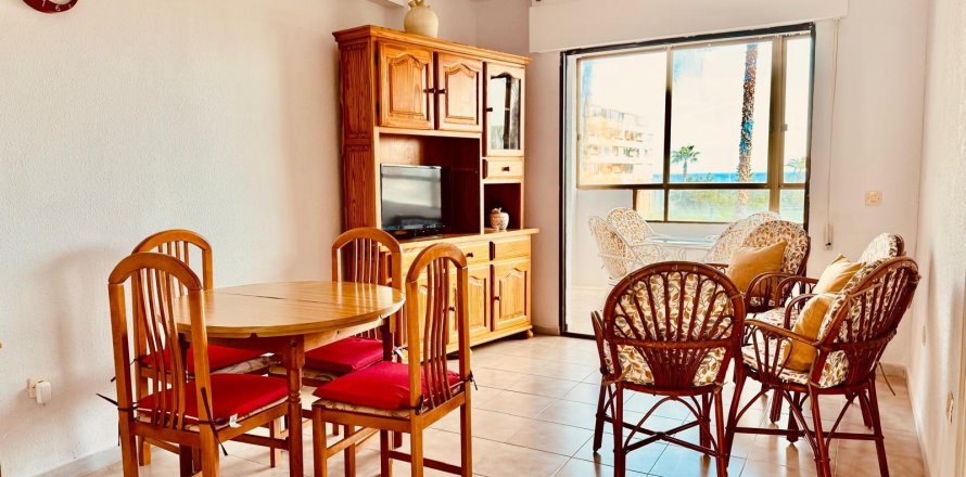 Apartment in Cabo Cervera-Playa la Mata, Alicante, Spain 3 bedrooms, 77 sq.m. No. 155908