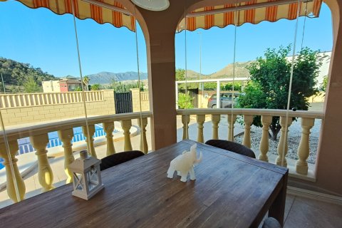 Villa till salu i La Romana, Alicante, Spanien 2 sovrum, 101 kvm. Nr. 137871 - foto 9