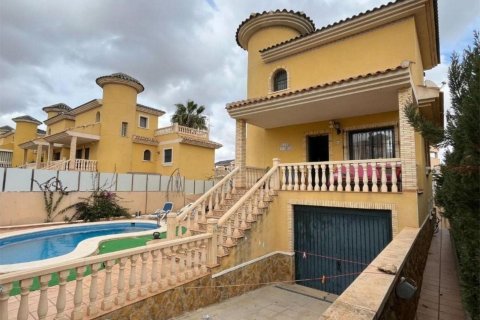 Villa for sale Alicante, Spain 3 bedrooms, 195 sq.m. No. 137867 - photo 2