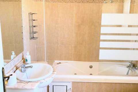 Villa for sale Alicante, Spain 3 bedrooms, 195 sq.m. No. 137867 - photo 13