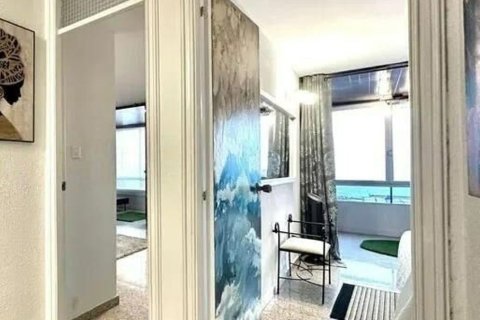 Apartment à vendre à Alicante, Espagne, 3 chambres, 105 m2 No. 196735 - photo 21