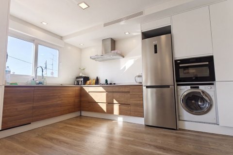 Apartment à vendre à Alicante, Espagne, 3 chambres, 94 m2 No. 196734 - photo 9