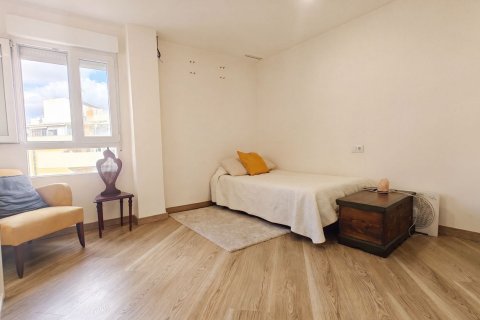 Apartment à vendre à Alicante, Espagne, 3 chambres, 94 m2 No. 196734 - photo 18