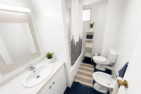 Apartment à vendre à Alicante, Espagne, 3 chambres, 120 m2 No. 196733 - photo 14