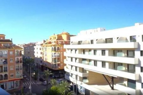 Penthouse w Torrevieja, Alicante, Hiszpania 3 sypialnie, 89 mkw. nr 155758 – zdjęcie 3