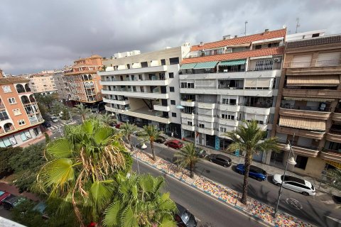 Penthouse w Torrevieja, Alicante, Hiszpania 3 sypialnie, 90 mkw. nr 155758 – zdjęcie 22