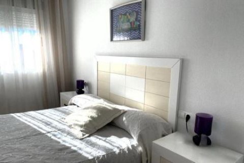 Penthouse w Torrevieja, Alicante, Hiszpania 3 sypialnie, 89 mkw. nr 155758 – zdjęcie 28