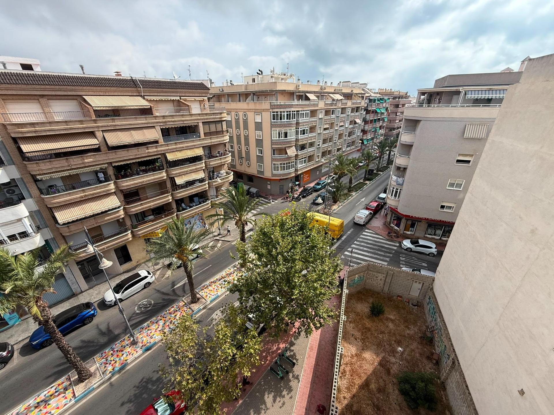 Penthouse in Torrevieja, Alicante, Spain 3 bedrooms, 90 sq.m. No. 155758