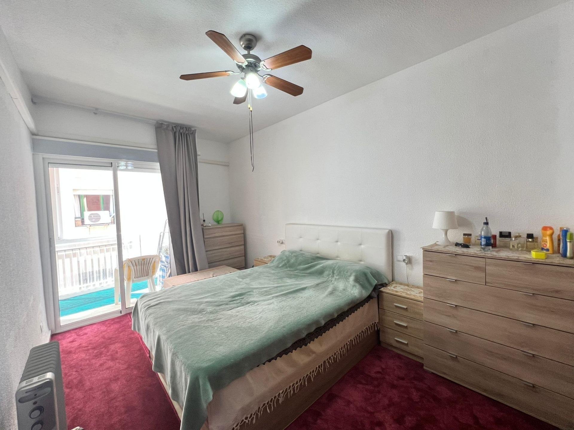 Apartament w Torrevieja, Alicante, Hiszpania 4 sypialnie, 120 mkw. nr 155760
