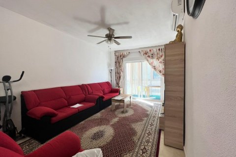 Huoneisto myytävänä Torrevieja, Alicante, Espanja, 4 makuuhuonetta, 120 m2 No. 155760 - kuva 12