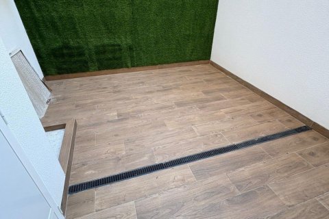 Huoneisto myytävänä Torrevieja, Alicante, Espanja, 2 makuuhuonetta, 67 m2 No. 155761 - kuva 22