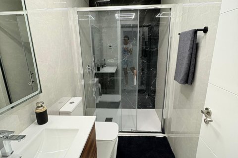 Huoneisto myytävänä Torrevieja, Alicante, Espanja, 2 makuuhuonetta, 67 m2 No. 155761 - kuva 15