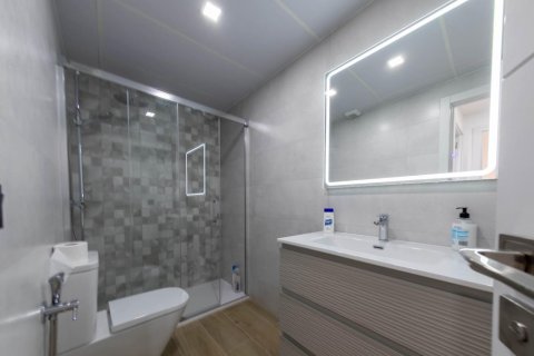 Wohnung zum Verkauf in La Pineda, Tarragona, Spanien 3 Schlafzimmer, 90 m2 Nr. 168987 - Foto 26