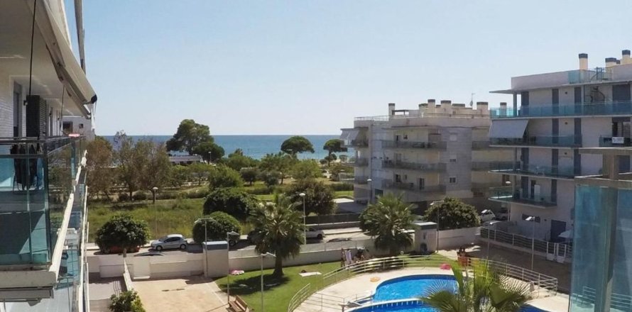 Apartamento en España 4 dormitorios, 155 m2 No. 168988