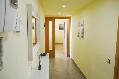 Apartamento en venta en España 4 dormitorios, 155 m2 No. 168988 - foto 15