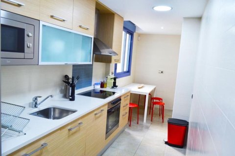 Apartamento en venta en España 4 dormitorios, 155 m2 No. 168988 - foto 25