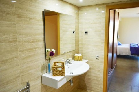 Apartamento en venta en España 4 dormitorios, 155 m2 No. 168988 - foto 30