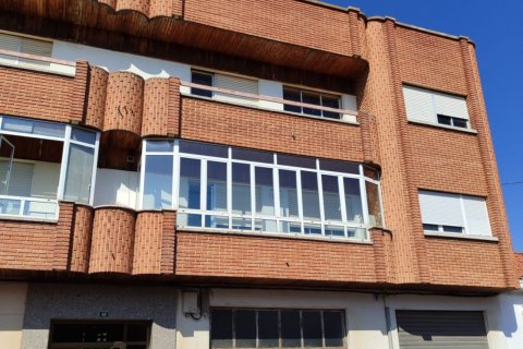 Apartment for sale in Leon, Spain 3 bedrooms, 131 sq.m. No. 185777 - photo 2