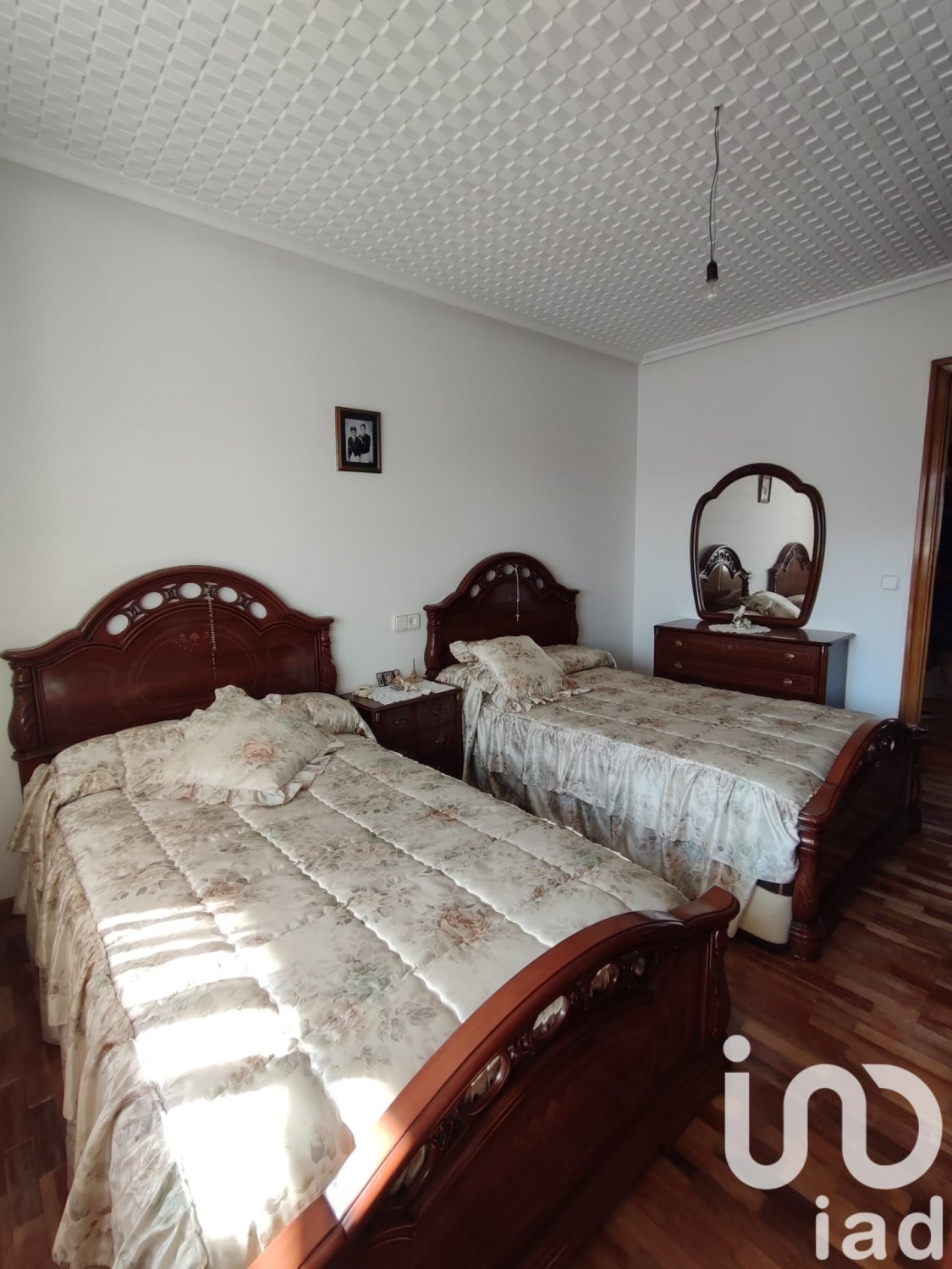 Appartamento a Leon, Spagna 3 camere da letto, 131 mq. N° 185777