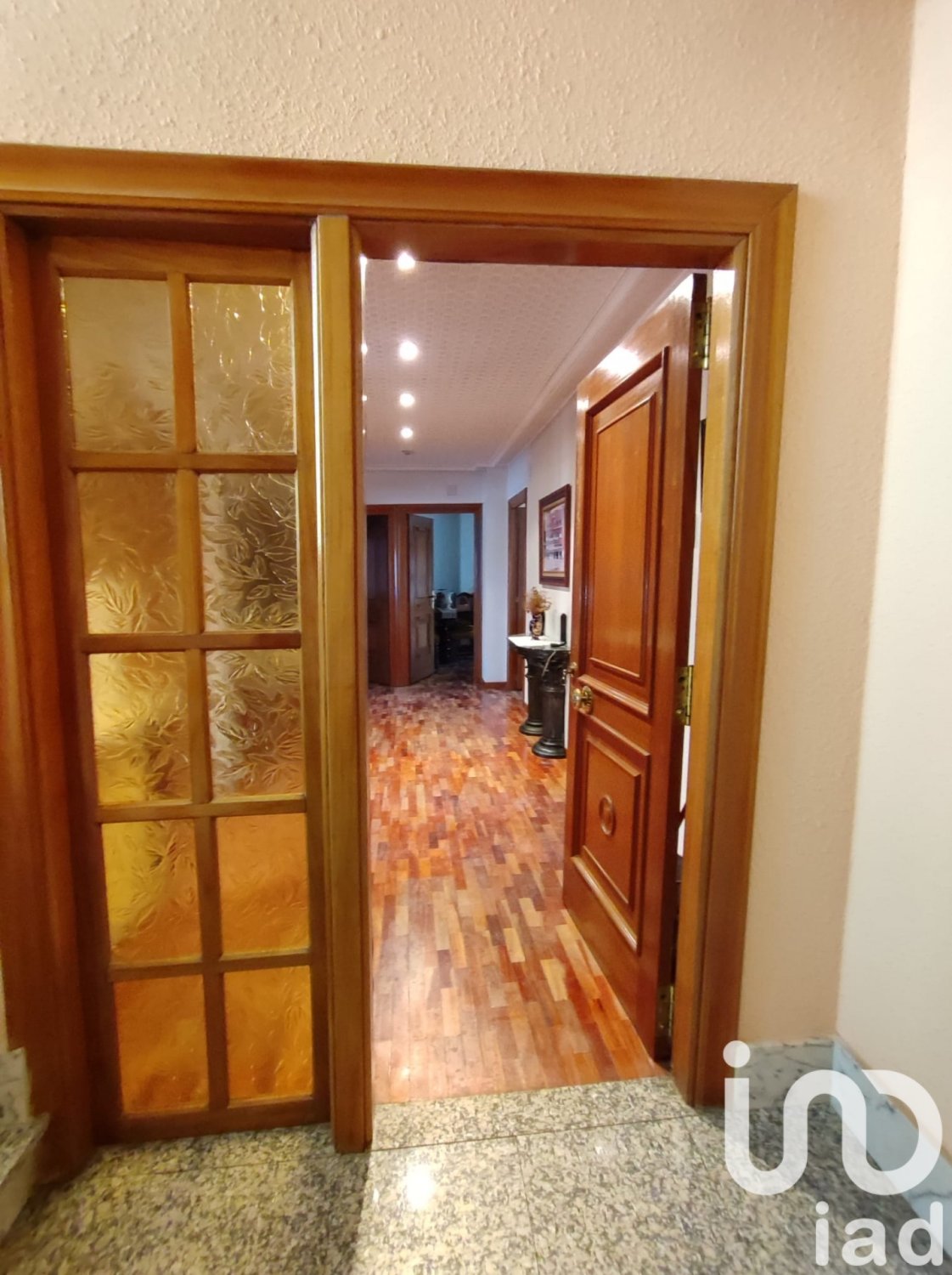 Appartamento a Leon, Spagna 3 camere da letto, 131 mq. N° 185777