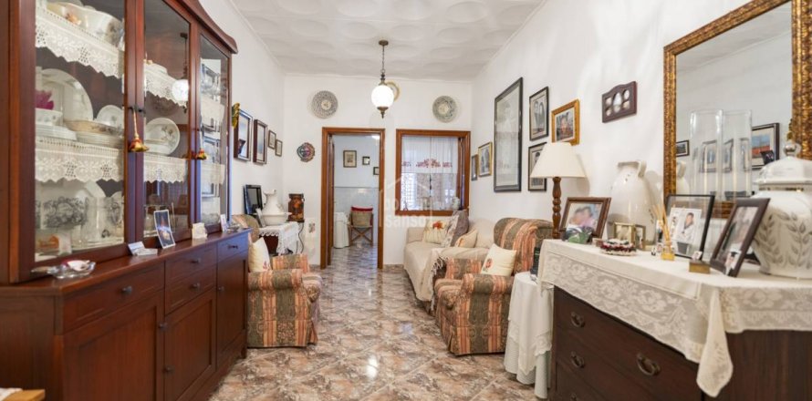 Townhouse in Ciutadella De Menorca, Menorca, Spain 2 bedrooms, 114 sq.m. No. 167942