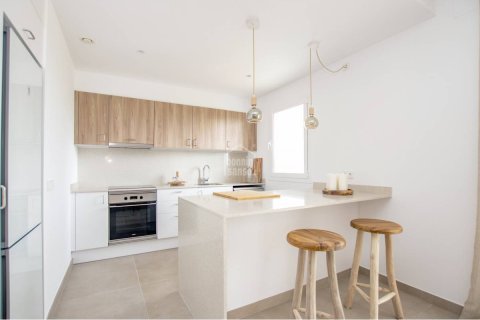 Apartment for sale in Mahon, Menorca, Spain 2 bedrooms, 99 sq.m. No. 167941 - photo 6
