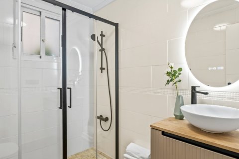 Apartamento en venta en Alicante, España 2 dormitorios, 68 m2 No. 190166 - foto 5