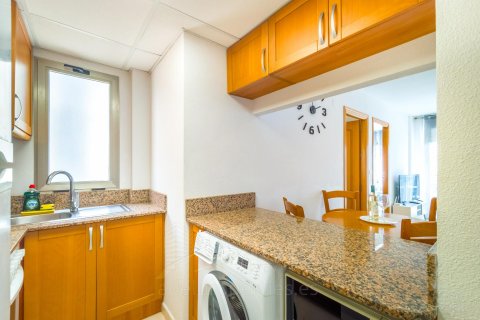 Wohnung zum Verkauf in Torrevieja, Alicante, Spanien 2 Schlafzimmer, 75 m2 Nr. 190192 - Foto 6